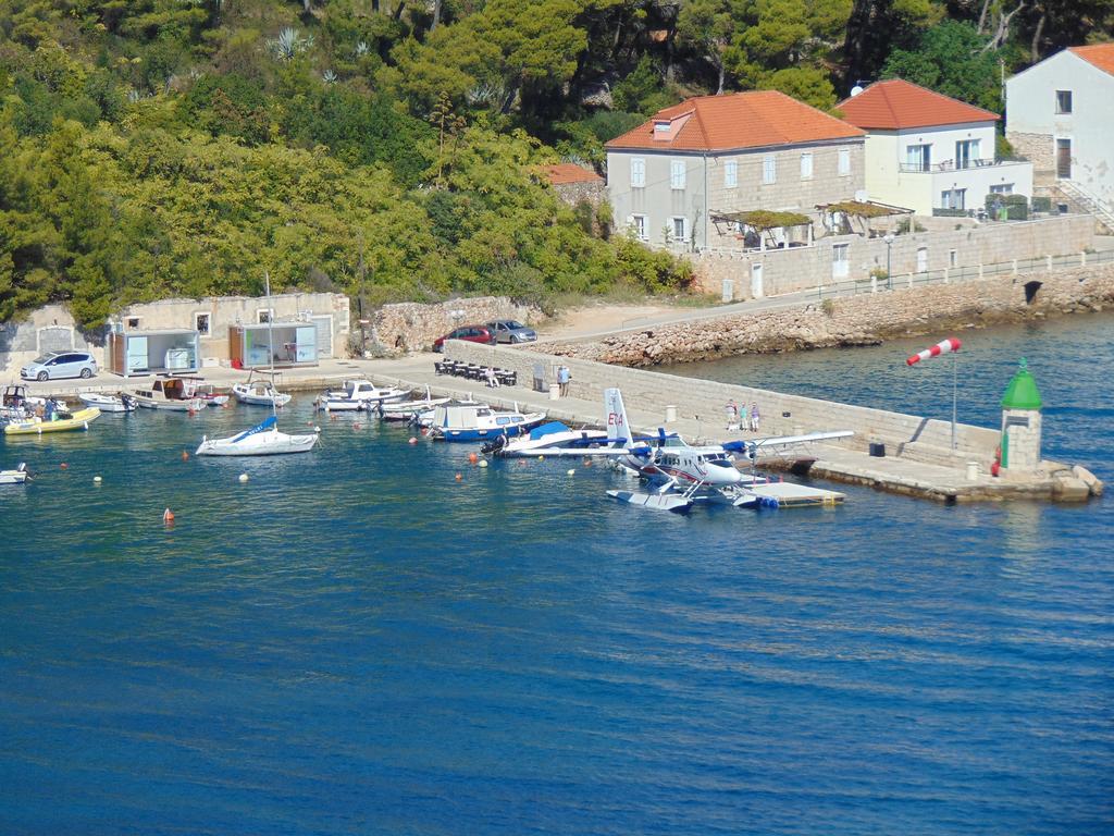Guest House Jelsa Йелса Стая снимка