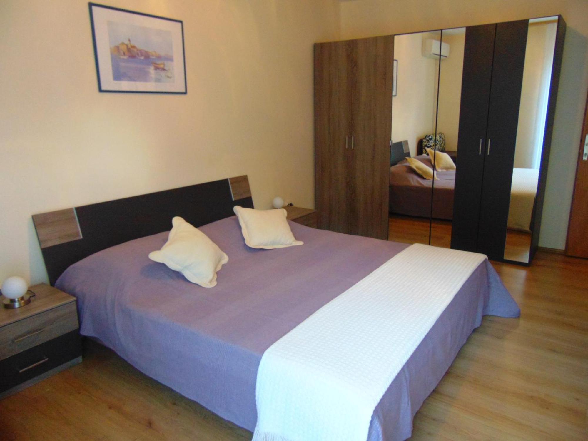 Guest House Jelsa Йелса Стая снимка