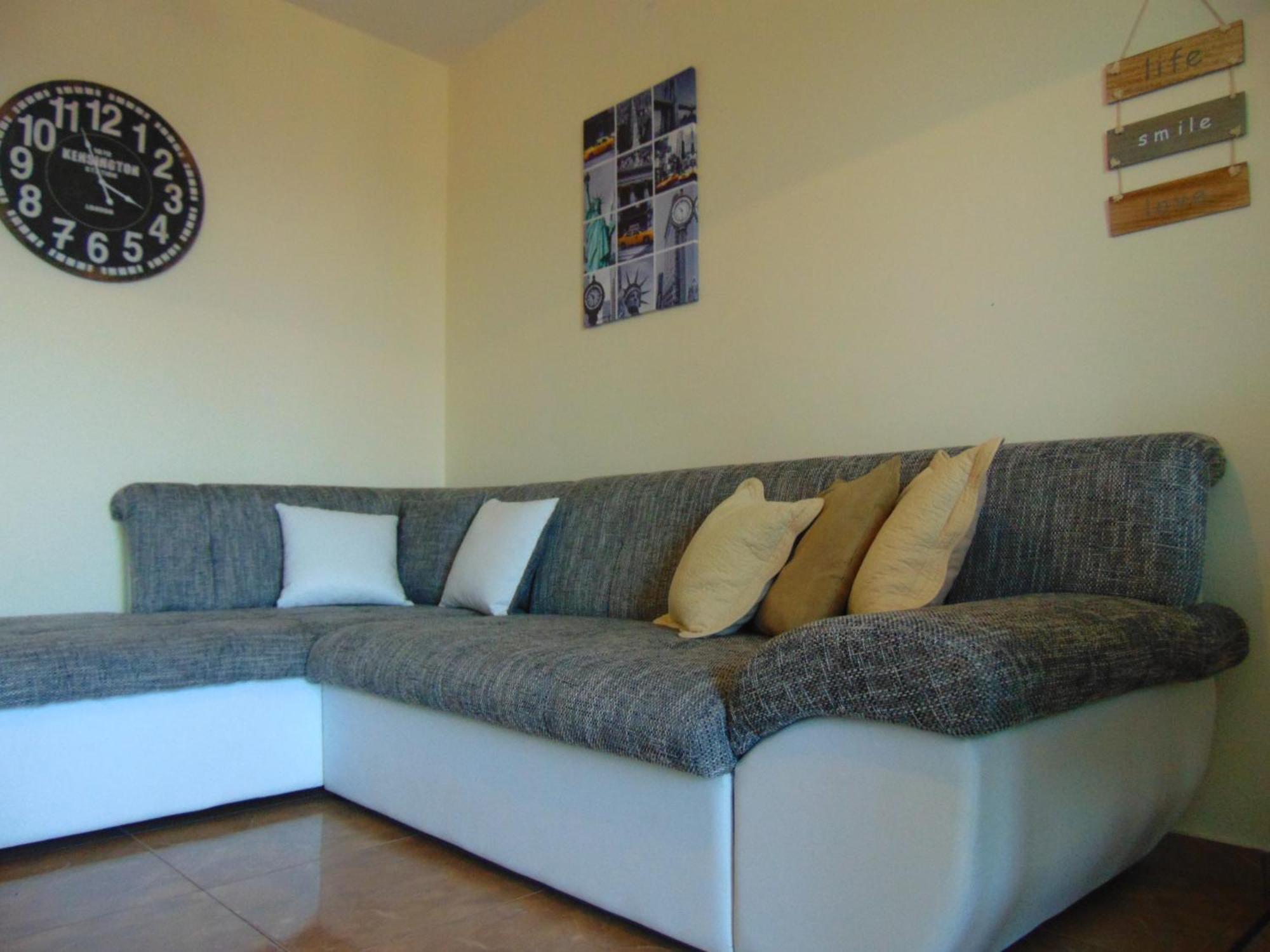 Guest House Jelsa Йелса Стая снимка